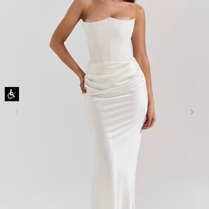 NWT House of CB Persephone Dress Size Medium A-C Cup